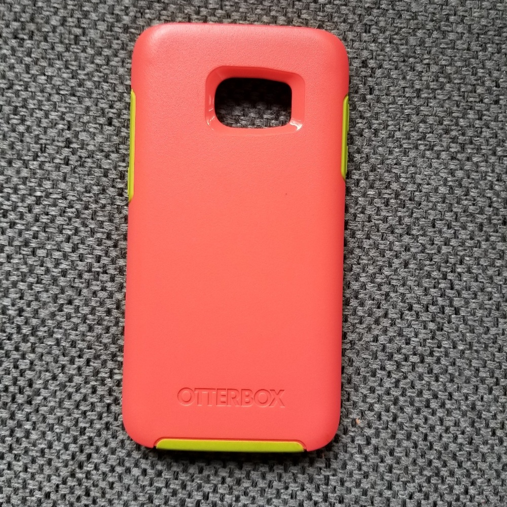 Hot pink S7 Otterbox Case